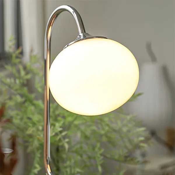Lumière - Modern Glass and Metal Table Lamp