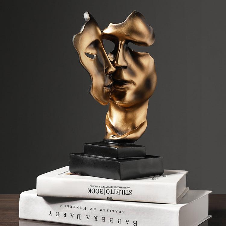 Serenova – Romantic Embrace Sculpture for Timeless Elegance