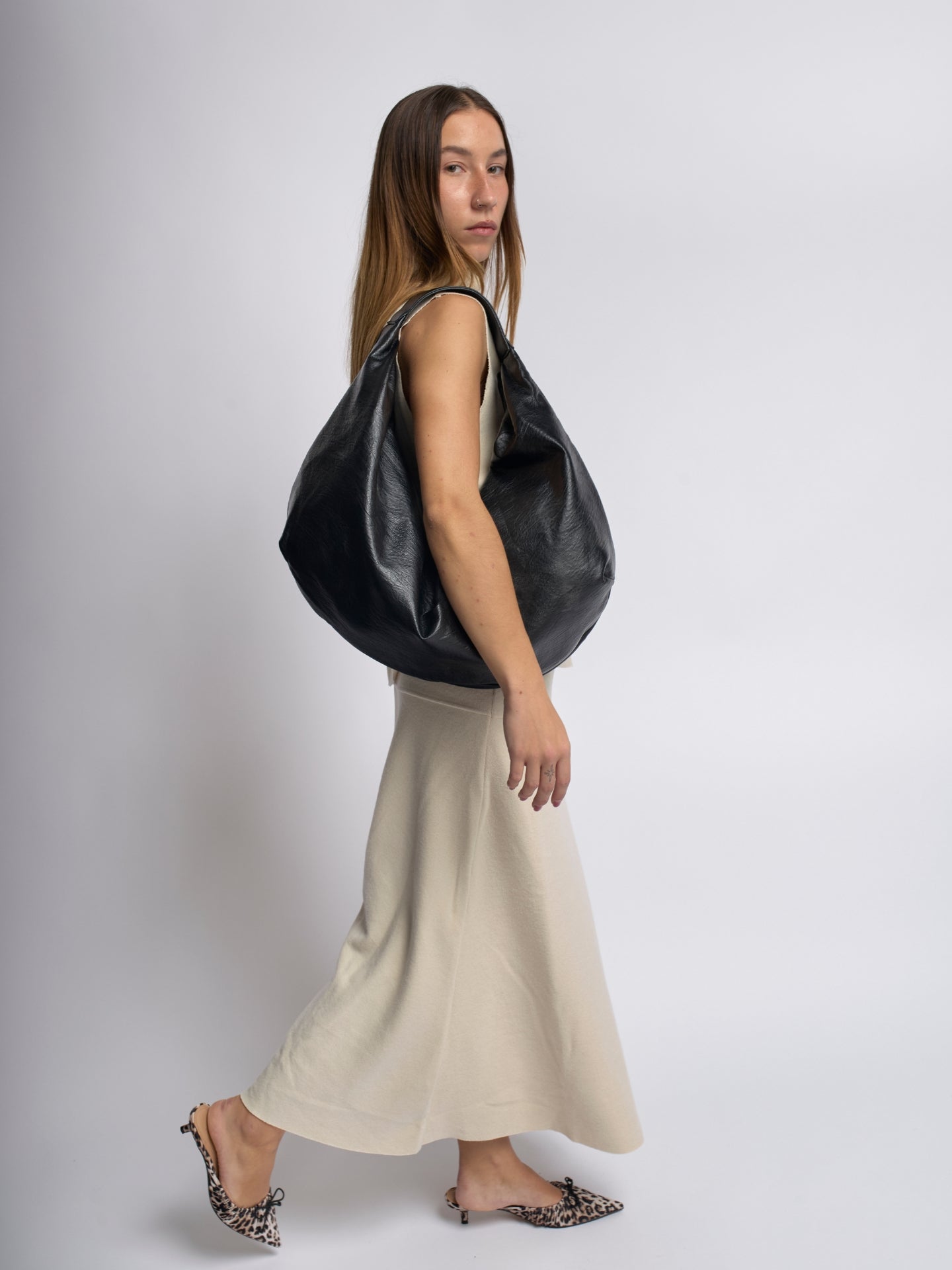 Odette – Sleek Vegan Leather Shoulder Bag