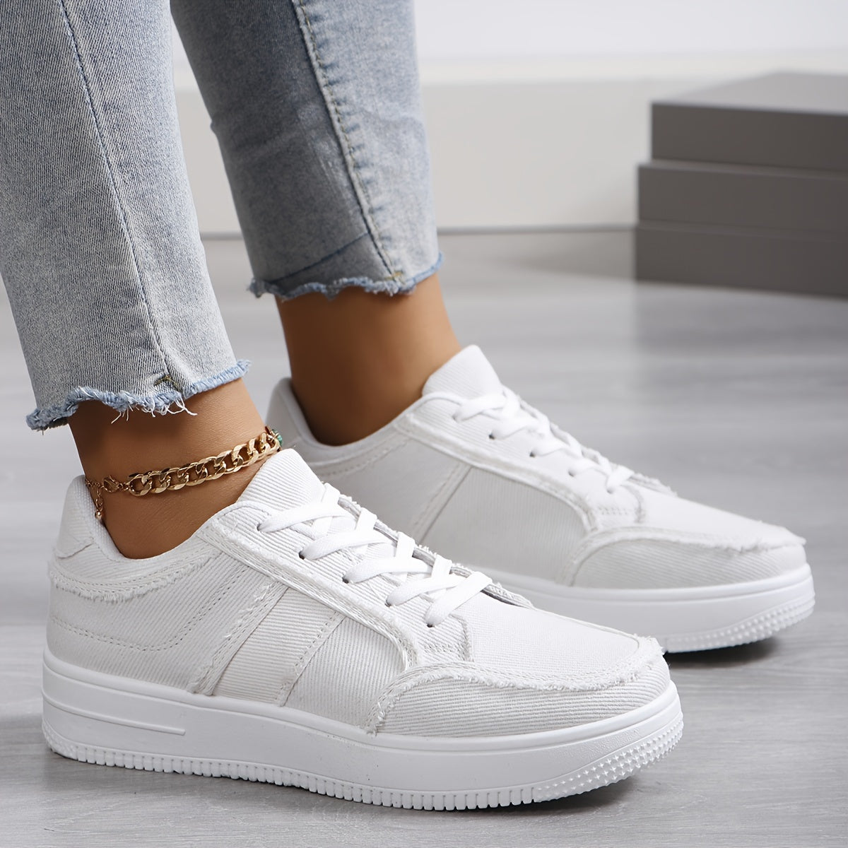Jona Women's Casual Trendy Sneakers
