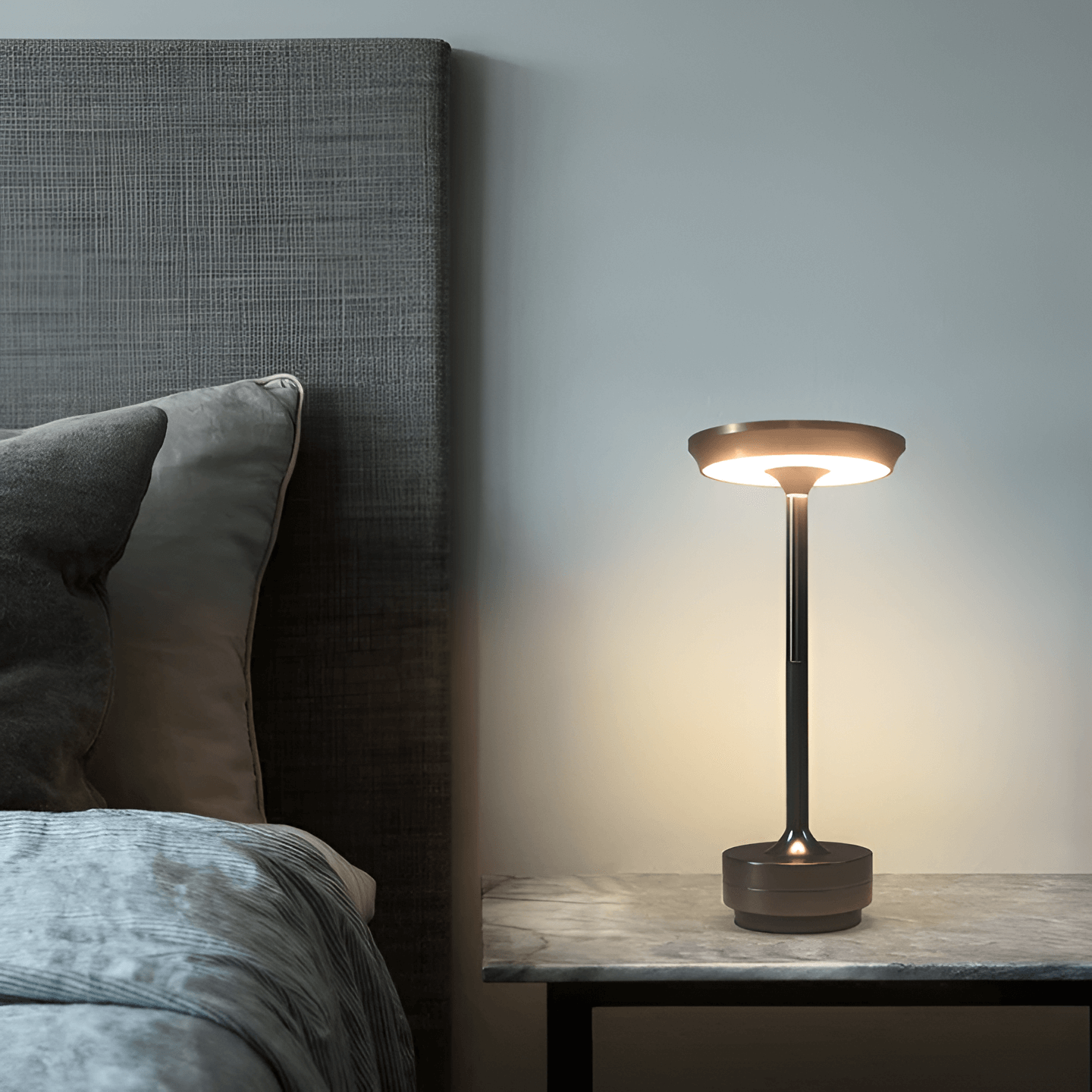 LumiAura – Wireless Rechargeable Mood Light