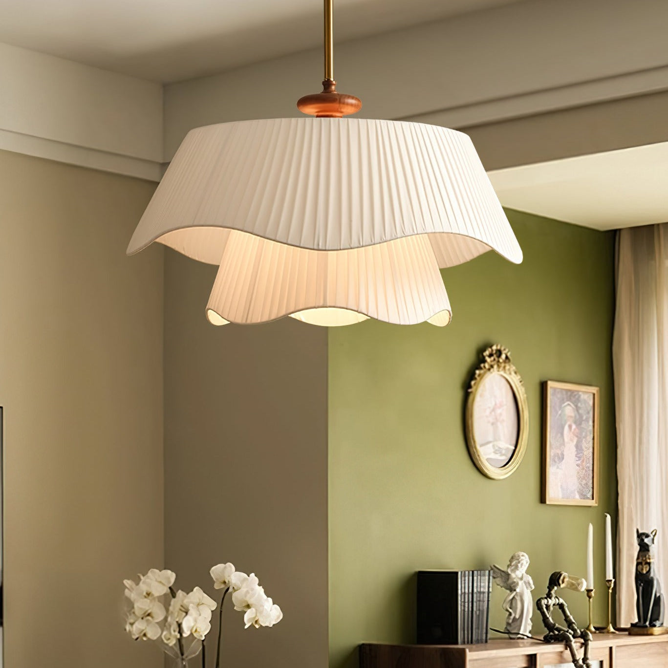 Lumo - Elegant Modern Pendant Light
