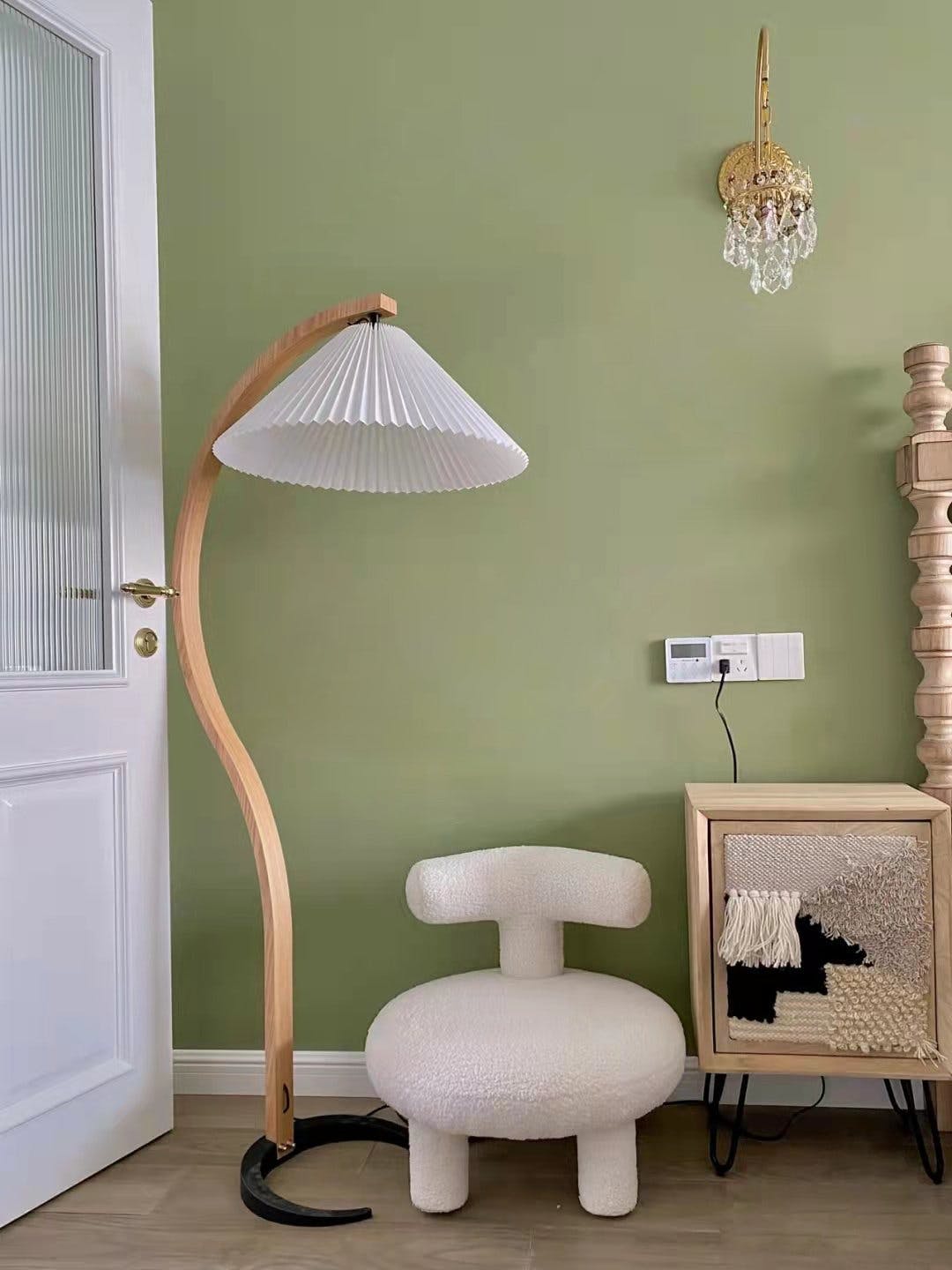 LumaLight - Stylish LED Floor Lamp