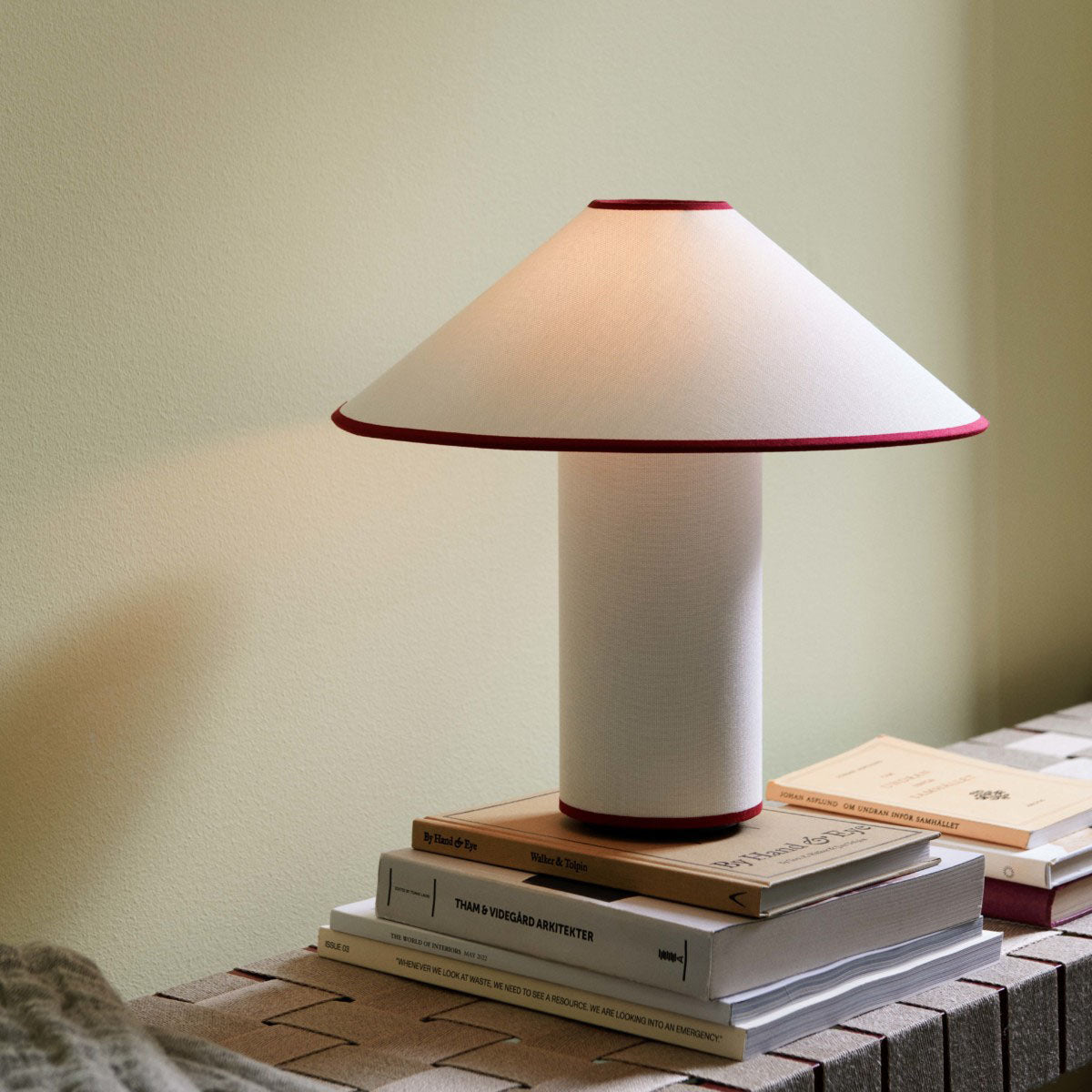 LumaCo - Modern Table Lamp