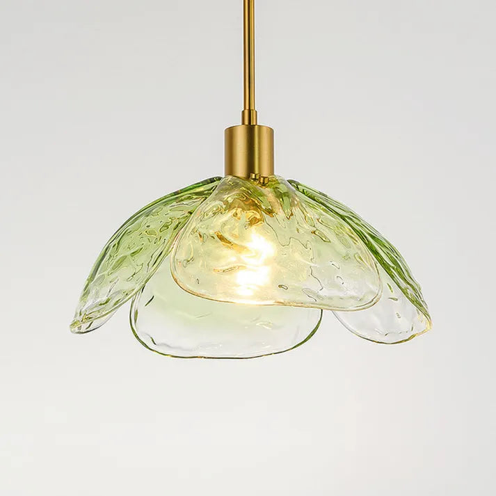 LumiBloom – Creative Flower Blossom Bedside Hanging Lamp