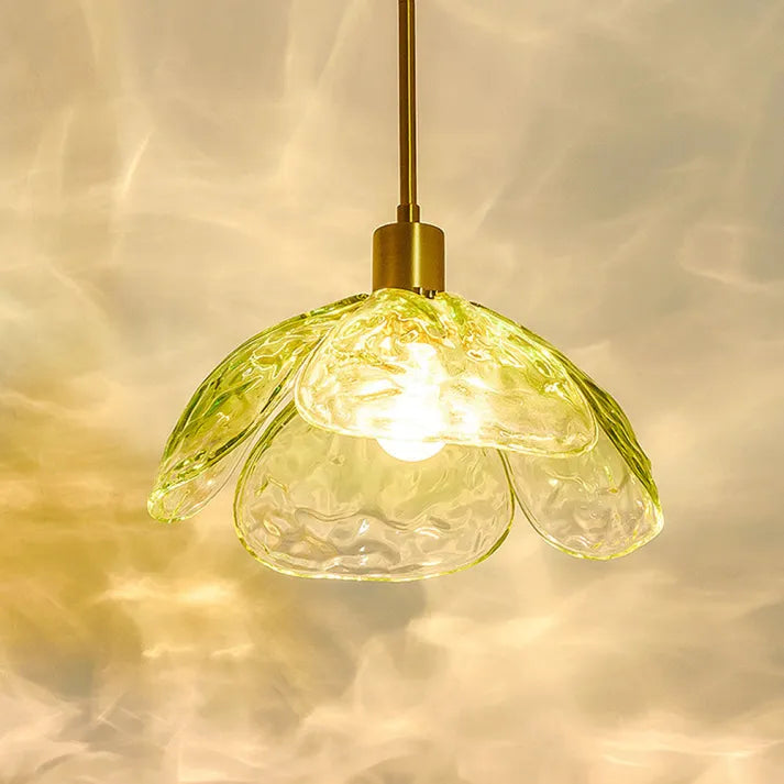 LumiBloom – Creative Flower Blossom Bedside Hanging Lamp