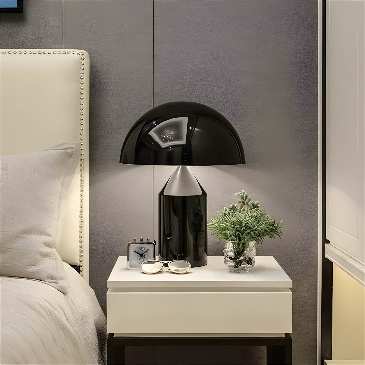 Lumia - Elegant Luxury Table Lamp