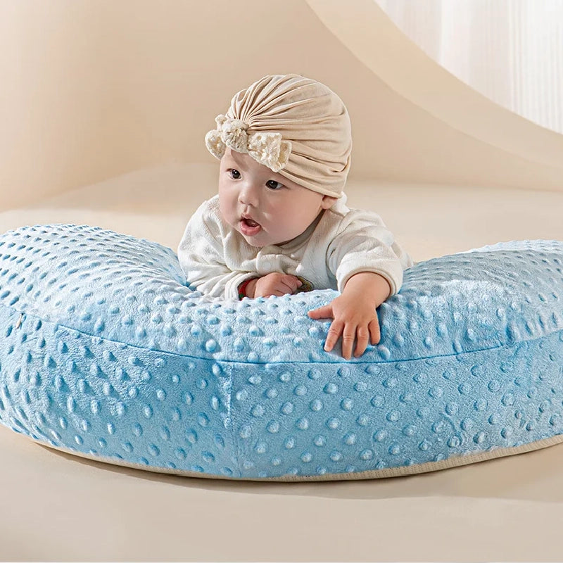 CozyNest - Curved Baby Feeding Pillow & Lounger