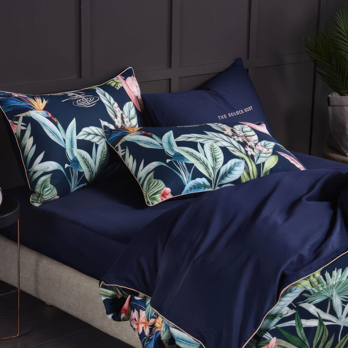 Tropical Bedding Set - Silky Egyptian Cotton Sheets with Flamingo Design-4