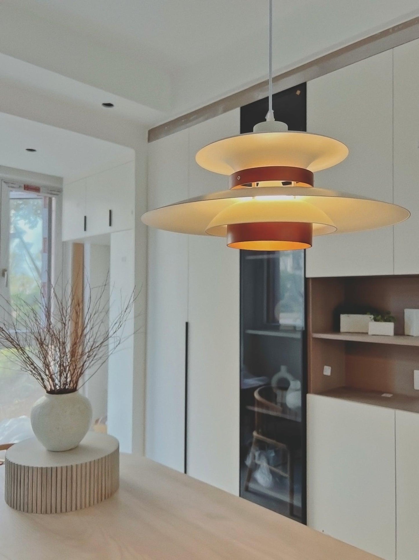 Mercero - Sleek Pendant Light