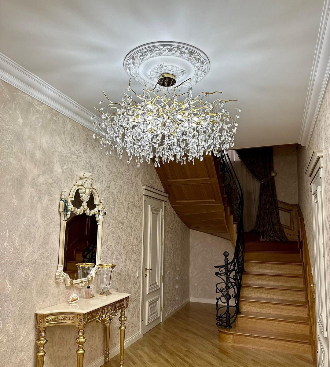 Lumiéra - French-Inspired Crystal Branch Chandelier