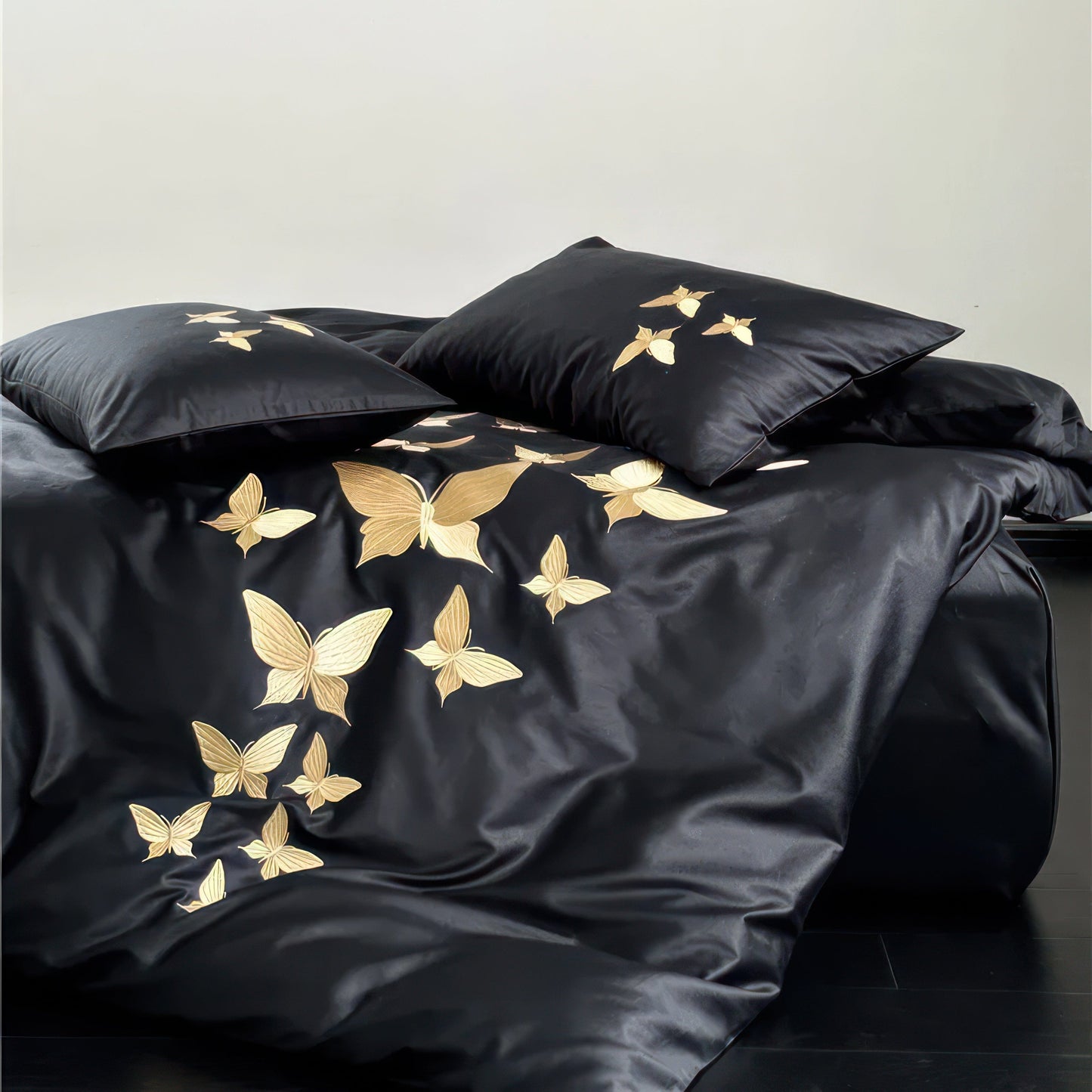 Golden Butterflies - Luxurious Egyptian Cotton King Size Duvet Cover Set-3
