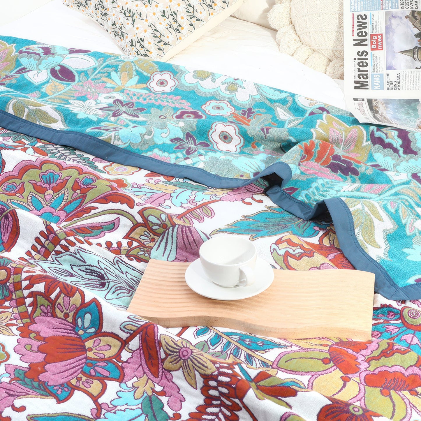 Blossom Dreams - Reversible Floral Cotton Blanket