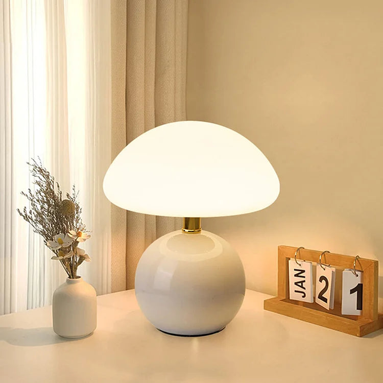 Lumiéra - French Cream Mushroom Table Lamp
