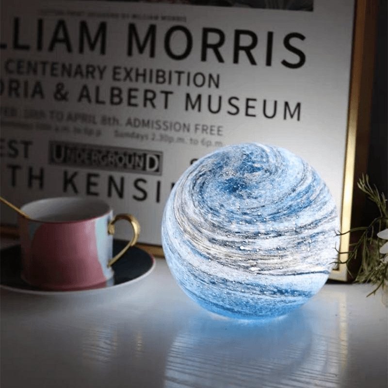 LunaGlow – Elegant Glass Moon Lamp with Cosmic Detailing