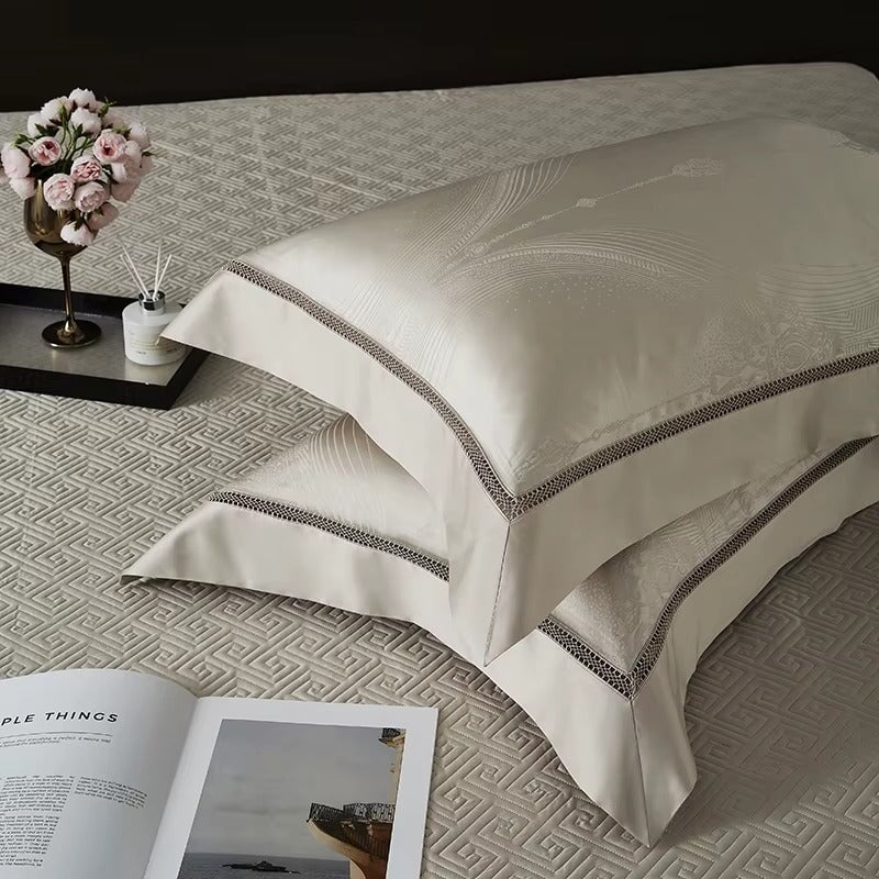 Lumiere Luxury Duvet Cover Set - Elegant Jacquard Design, Ultra-Soft Cotton, King Size-3