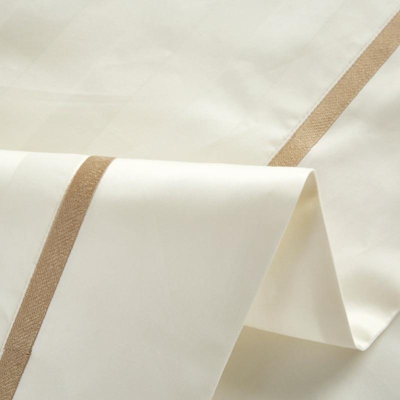 Luxurious 1200-Thread-Count Egyptian Cotton Duvet Cover Set - White King-5