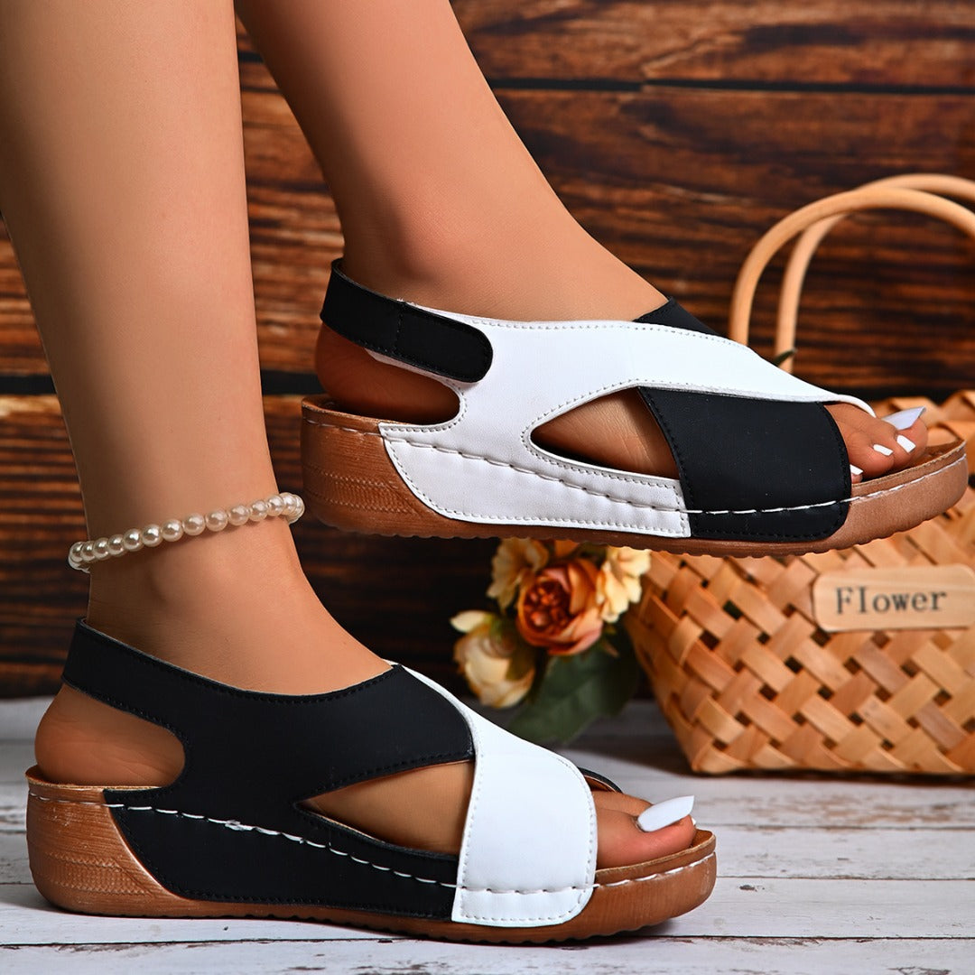 Lumo – Trendy Slope Heel Orthopedic Sandals