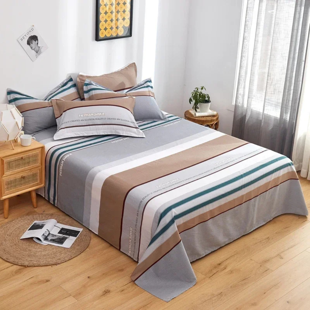 Liora - Elegant Luxury Bed Cover