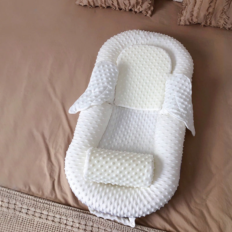 Nestly – Portable Baby Lounger