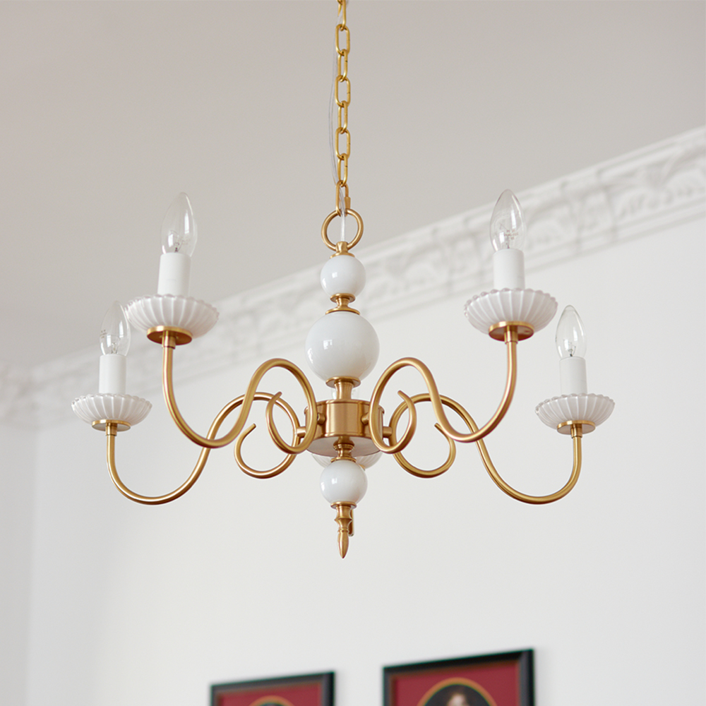 LumaChic - Retro Style Glass Chandelier