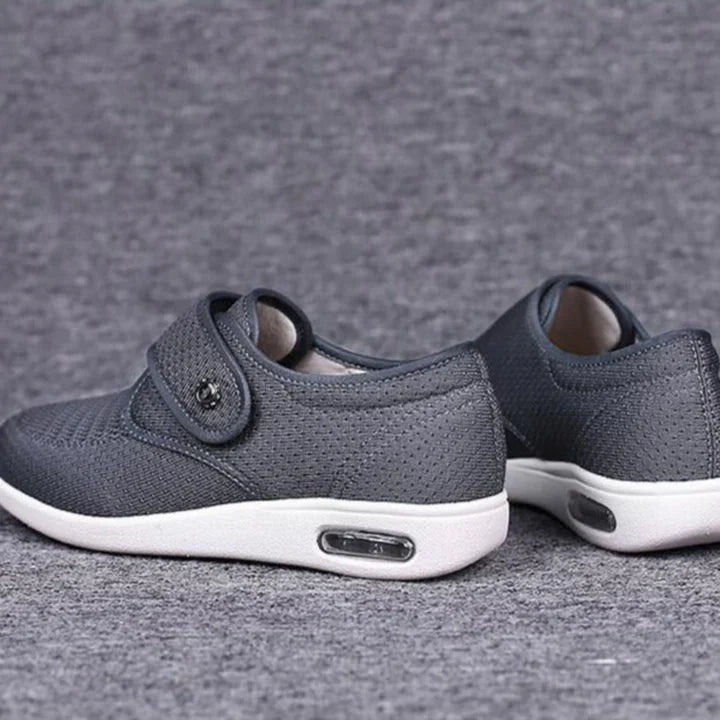 Serenity Steps – Men's Wide-Fit Comfort Shoes