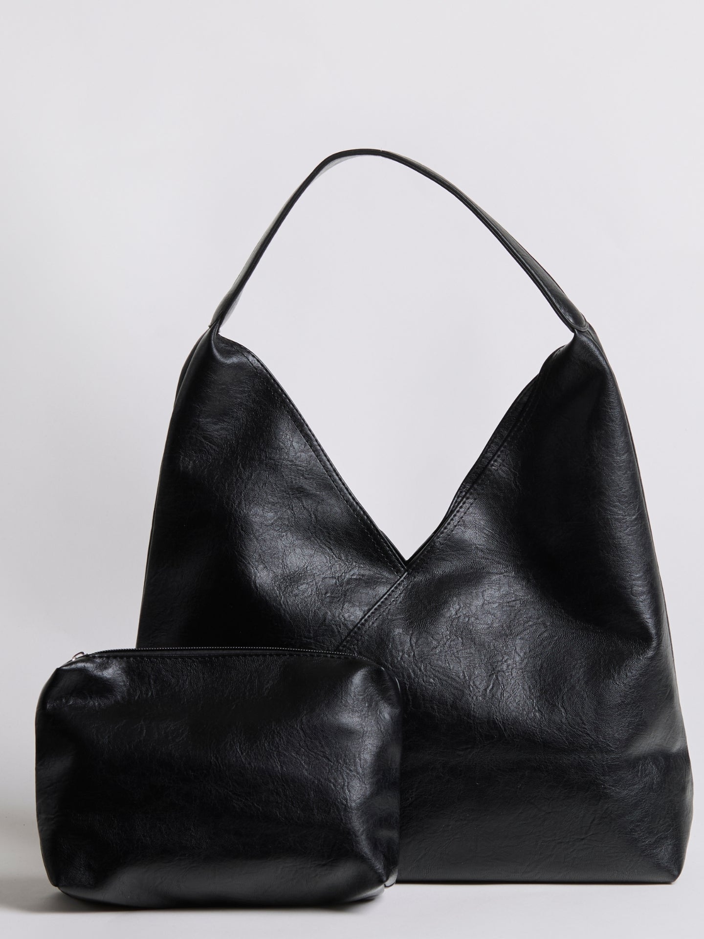 Livia – Everyday Vegan Leather Shoulder Bag