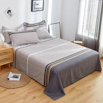Liora - Elegant Luxury Bed Cover