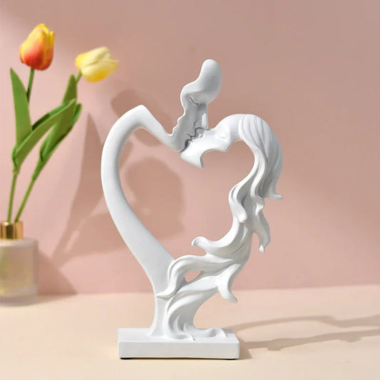 AmourLigne – Abstract Resin Table Sculpture
