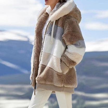 Lumière Luxe – Women's Cozy Lamb Wool Padded Coat
