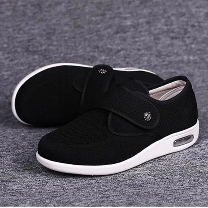 Serenity Steps – Men's Wide-Fit Comfort Shoes