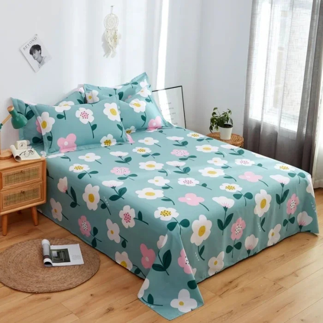 Liora - Elegant Luxury Bed Cover