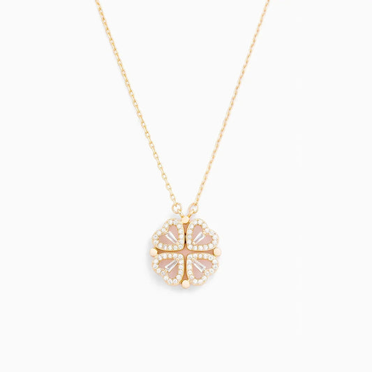 Lumière Charm – Magnetic Heart & Clover Necklace