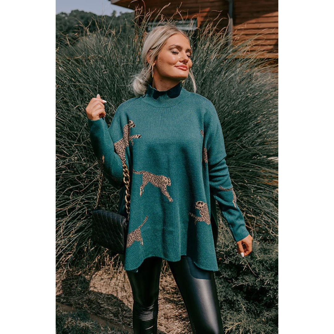 Luna - Women's Retro Tiger & Leopard Print Long-Sleeve Top