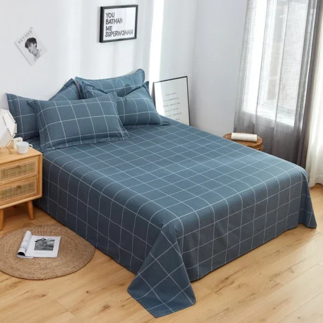 Liora - Elegant Luxury Bed Cover