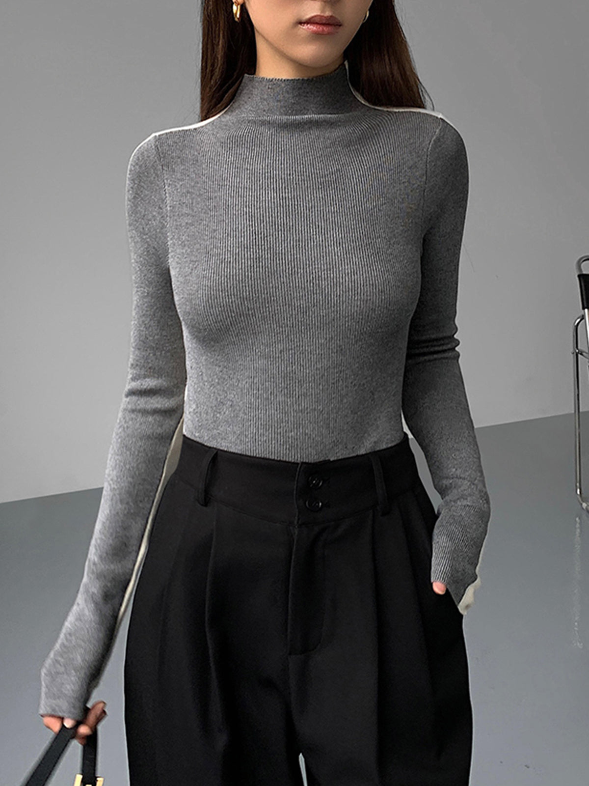 Variant image for Leonie Women's Top - Versatile Two-Tone Knitted Long Sleeve for Every Occasion-6
