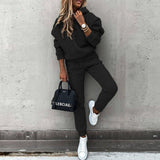 Luna – Women’s Fashionable Jogging Suit