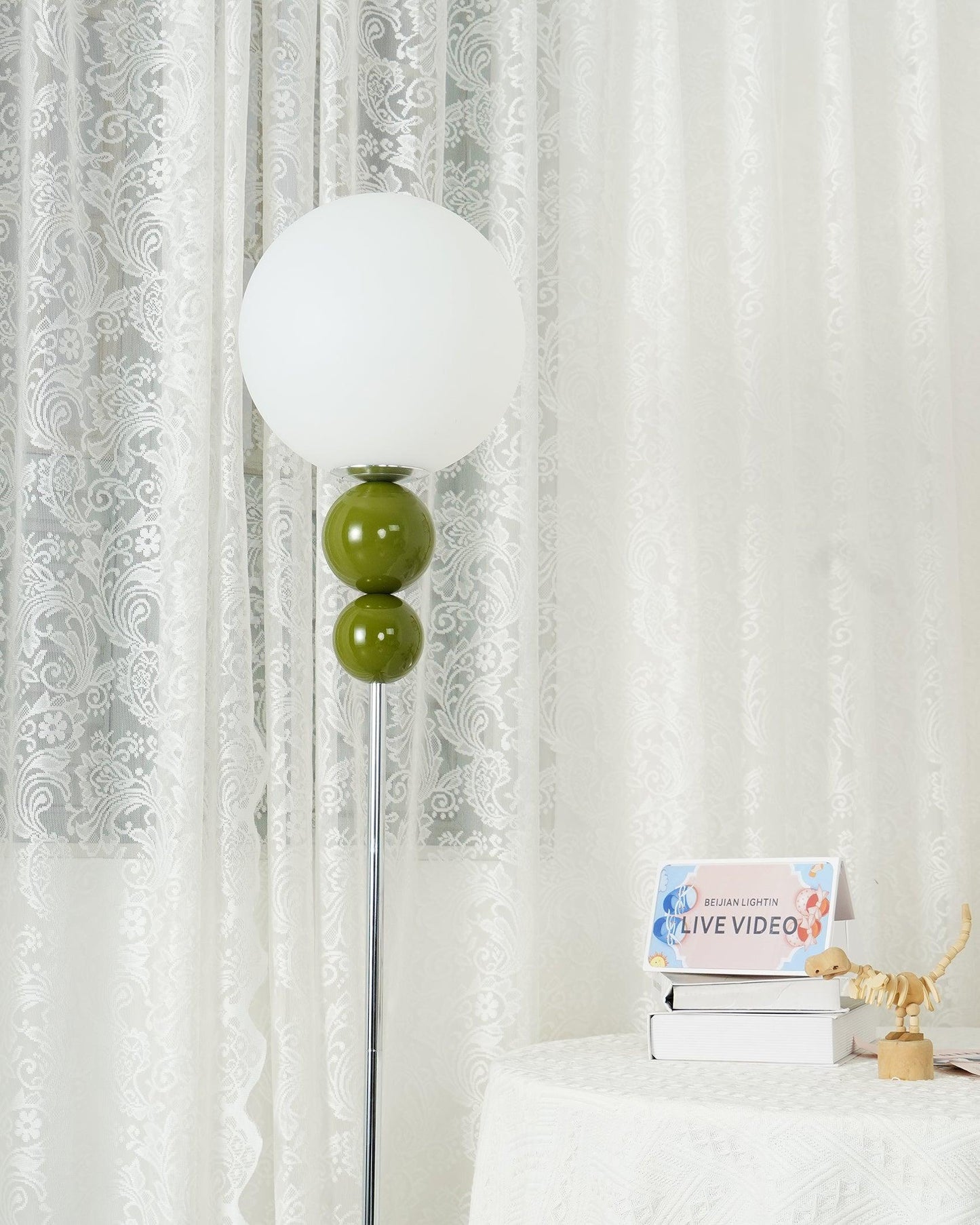ClaraGlow - Modern LED Floor Lamp
