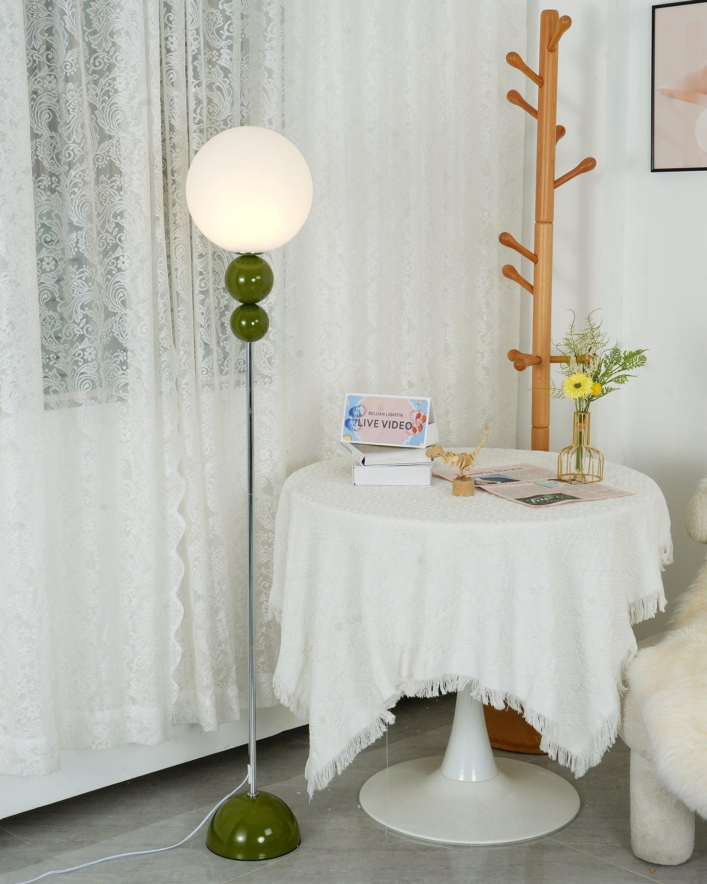 ClaraGlow - Modern LED Floor Lamp