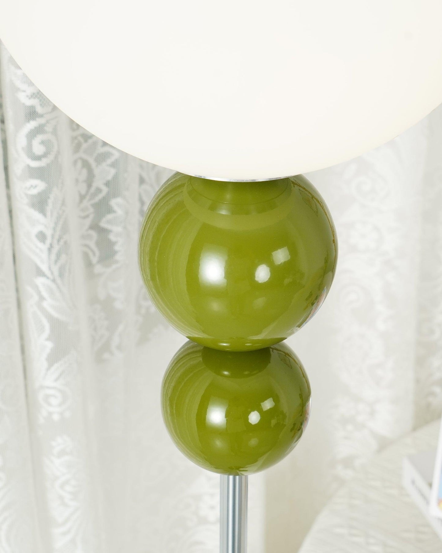 ClaraGlow - Modern LED Floor Lamp