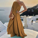 Elegant One-Shoulder Black Maxi Dress for Women – Flattering Draped Silhouette for Special Occasions 4