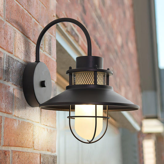 Luma - Stylish Outdoor Wall Lamp