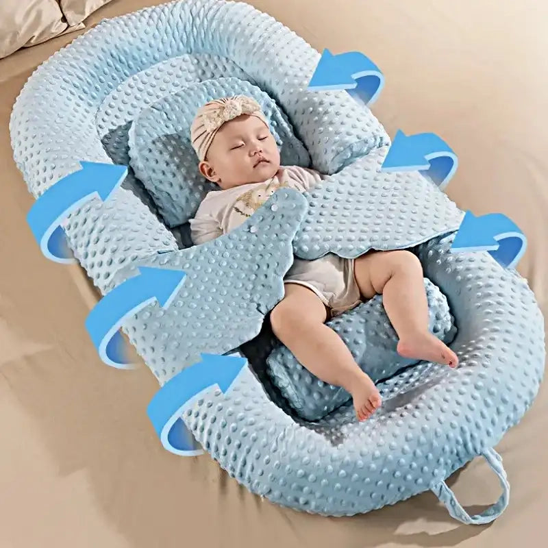 Nestly - Cozy Baby Lounger with Angel Wings