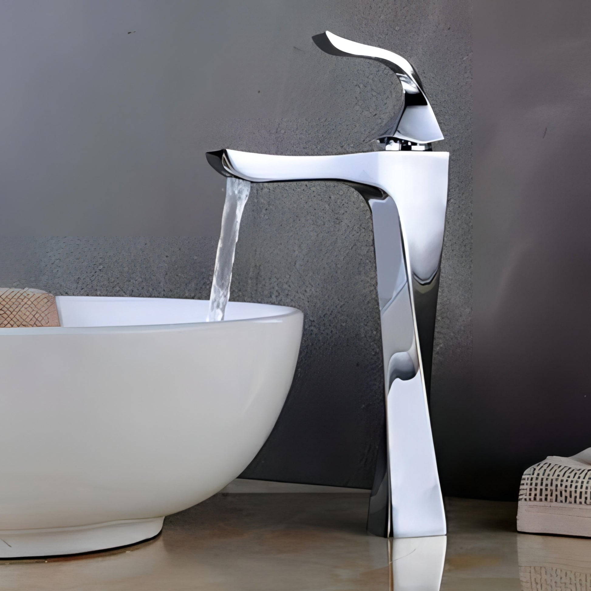 Variant image for TwistLuxe - Modern Bathroom Faucet with Unique Twisted Design and Single Lever Control-2