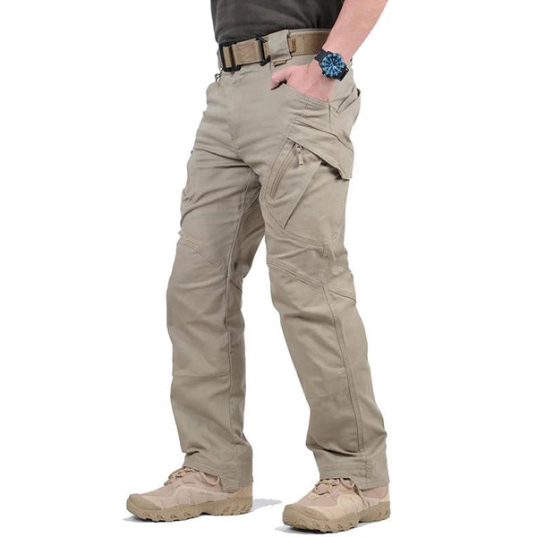 Lukas | Cargo pants with multiple pockets 2