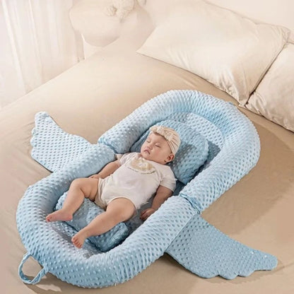 Nestly - Cozy Baby Lounger with Angel Wings