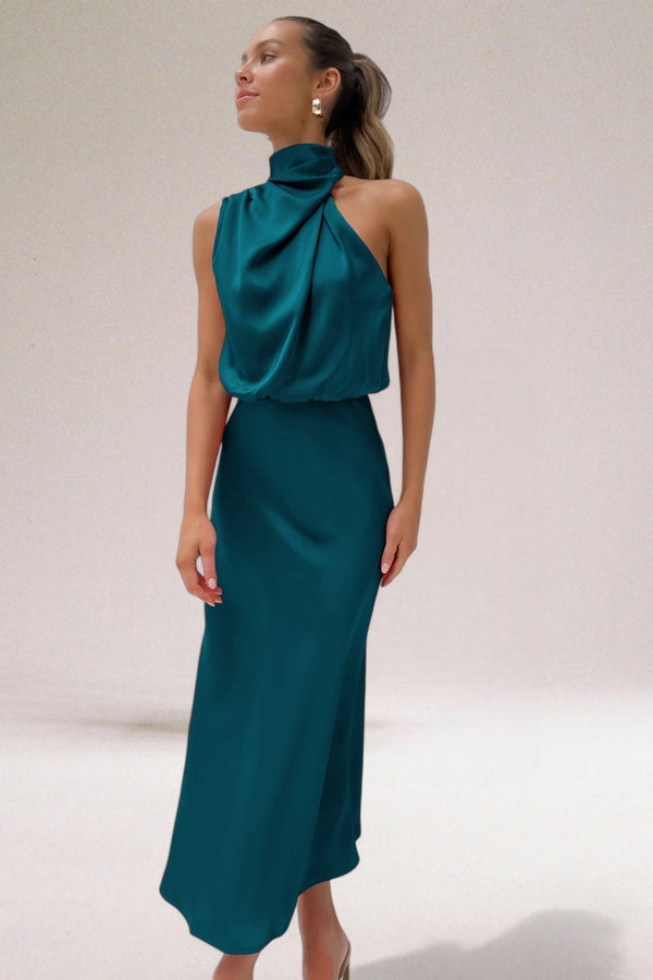 Maria | Glamorous satin dress 1