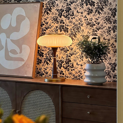 Luna - Elegant LED Table Lamp