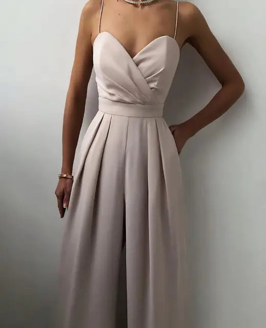 Luna – Sleek Sleeveless Women's Jumpsuit