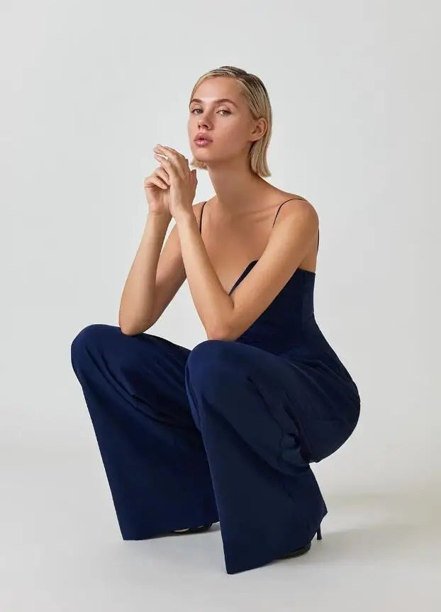 Luna – Sleek Sleeveless Women's Jumpsuit